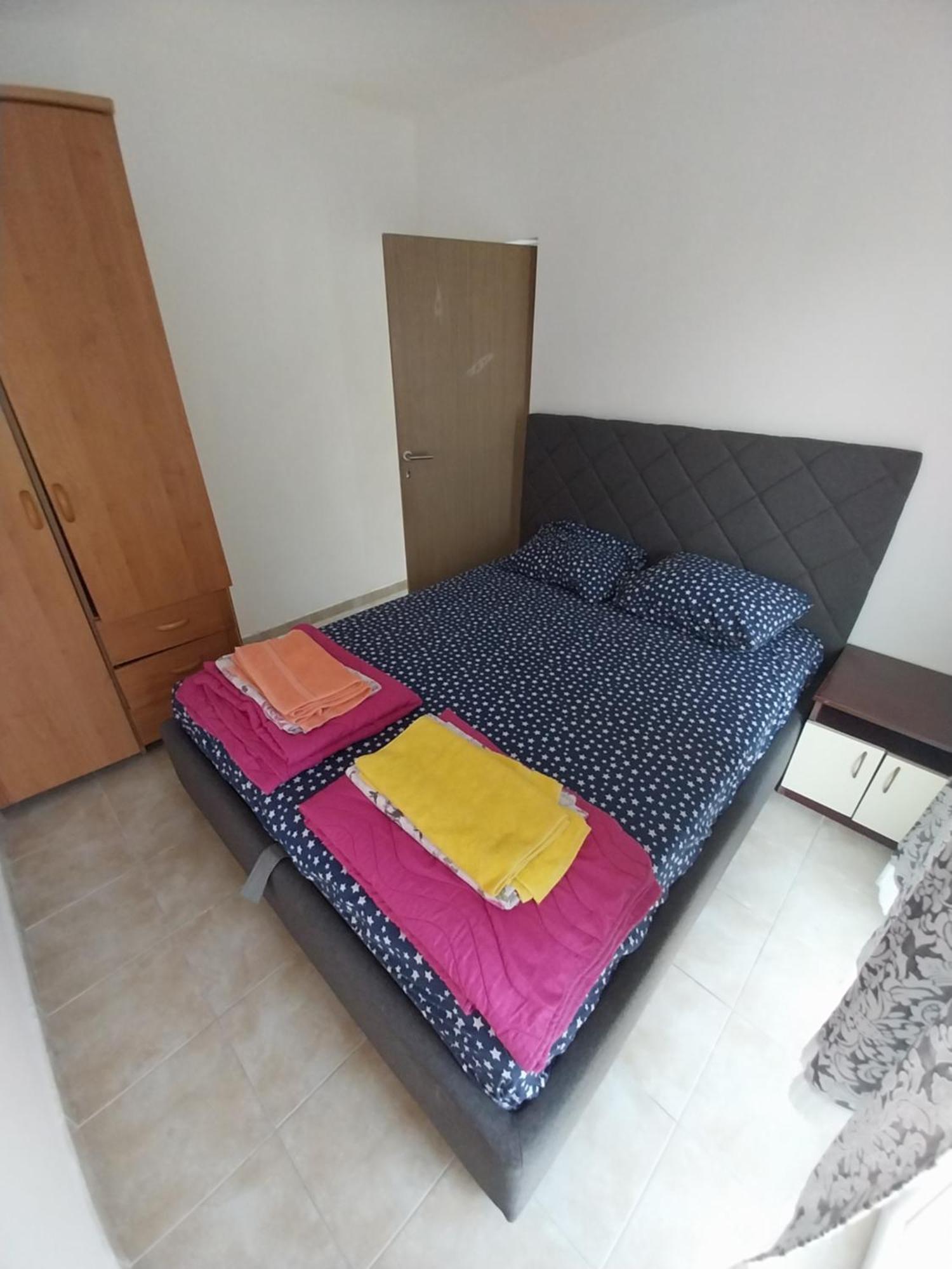 Apartmani Zelenika Херцег-Нови Экстерьер фото