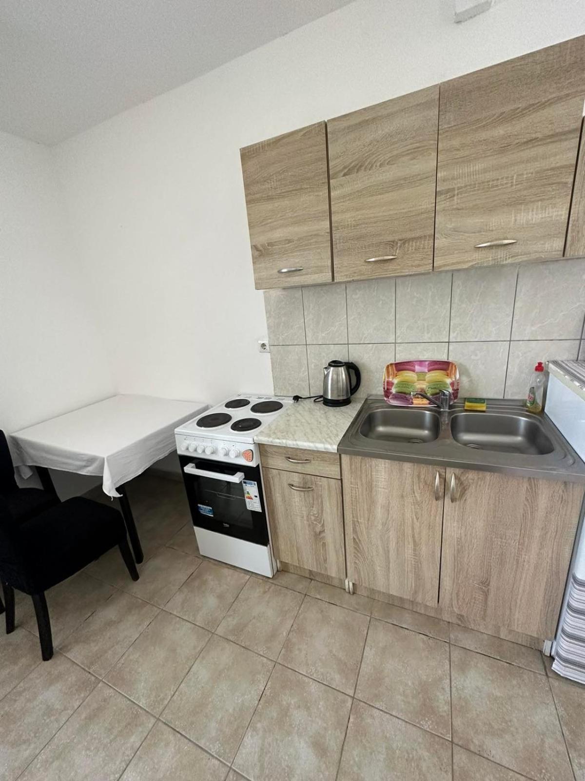 Apartmani Zelenika Херцег-Нови Экстерьер фото